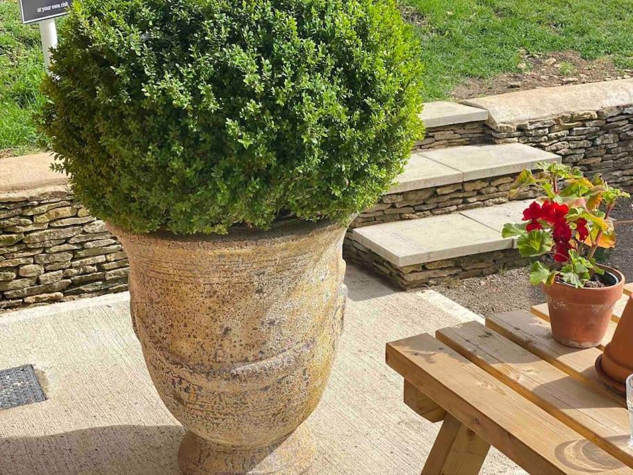 Beautiful Cotswold Couples Retreat Vila Bourton-on-the-Water Exterior foto